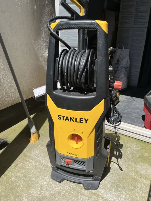 Spalator presiune Stanley SXPW22 E + perie pavele