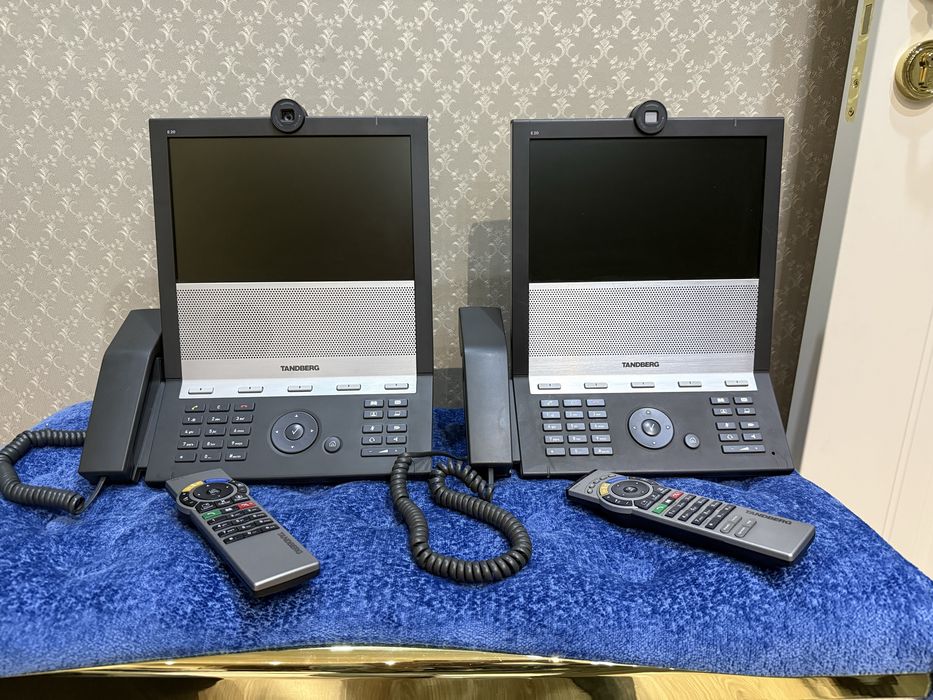 * CISCO ip телефоны для конференции оригинал из США не дорого!