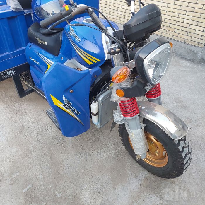 Lochin motototsikil