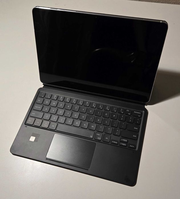 Samsung Galaxy Tab S7 + Keyboard Cover Case