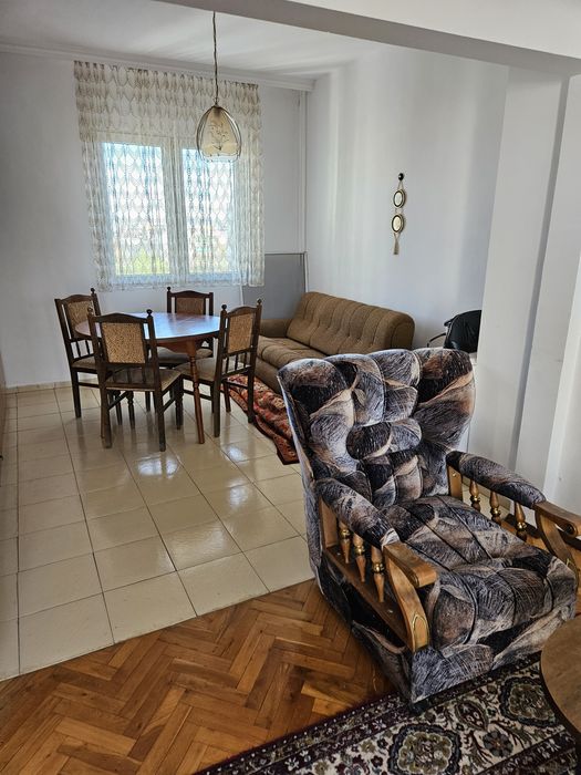 Продава се Тристаен апартамент в Пловдив, Христо Смирненски - 93 кв.м за 1506 €/кв.м - Снимка #1