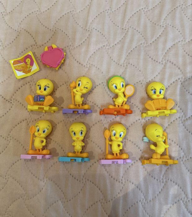 Kinder Joy Looney Tunes
