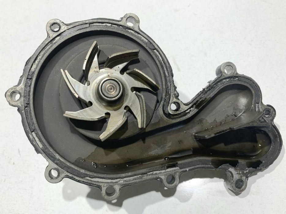 Pompa apa Volkswagen Touareg 2 7P 059008J 3.0 tdi CRCA 245 cp