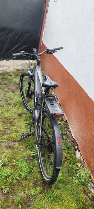 Bicicleta electrica CUBE