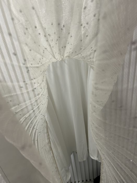Rochie albă plisată