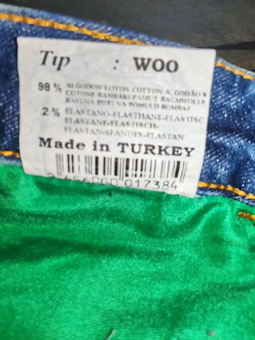 Blugi marimea 28,Wat's up noi cu eticheta