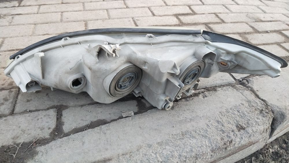 Фара на камри 35 американский