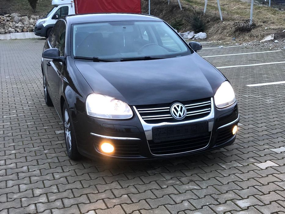 VOLKSWAGEN Jetta 2010 — imagine 2