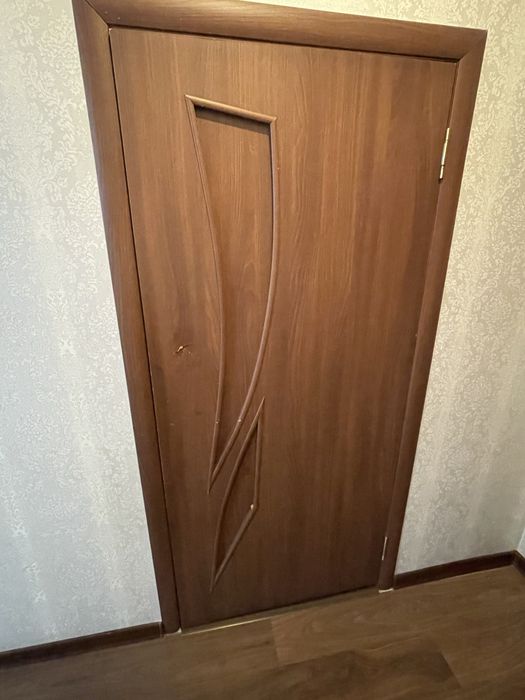 Двери межкомнатные 7шт