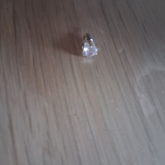 Красива обица и  гривна със сърчице и прозрачни блестящи камъчета с уд