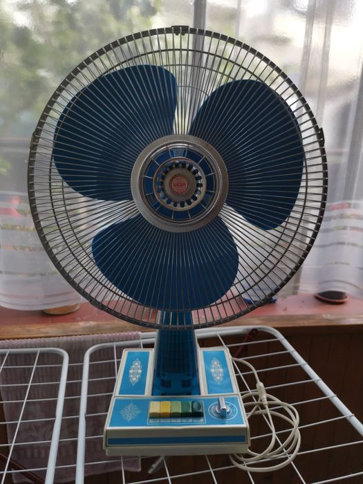 Вентилатори, 3 модела, с 3 скорости, ( лампа и таймер, само модел 1)