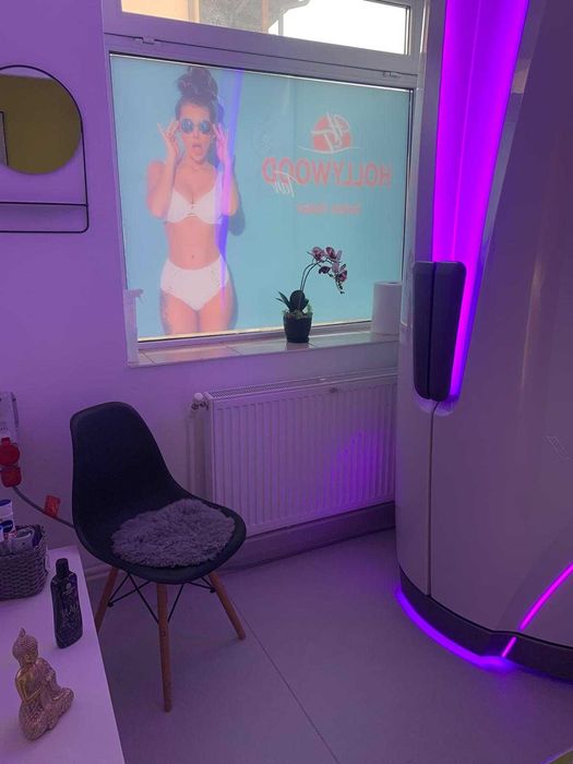 APARATE DE BRONZAT Megasun 5600 SI Hapro Luxura V8 XL Balance