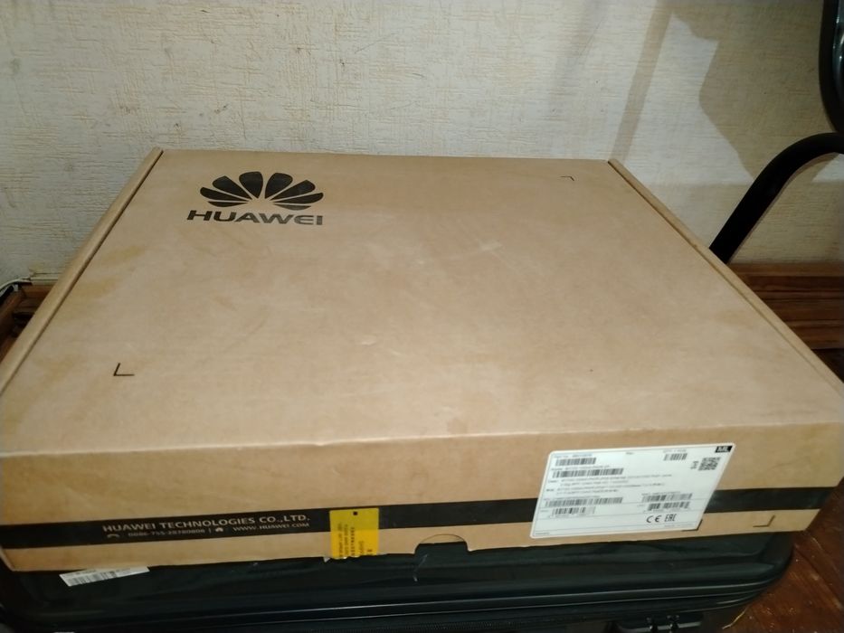 Коммутатор Huawei S1720-10GW-PWR-2P