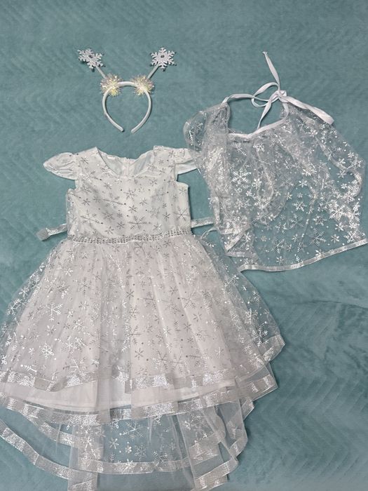 Продам платье на девочку