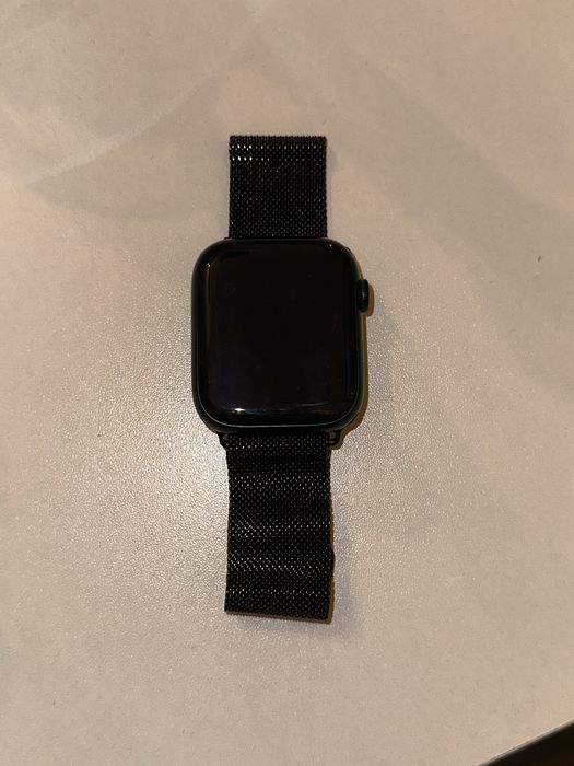 Продам Apple Watch