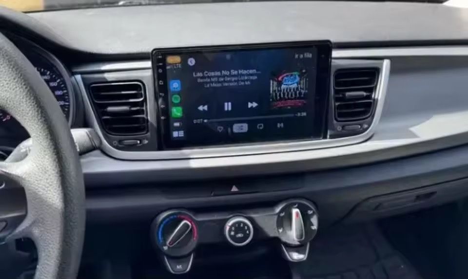 Navigatie dedicata Kia Rio / Kia Stonic, cu CarPlay  ~ Pret Redus ‼️