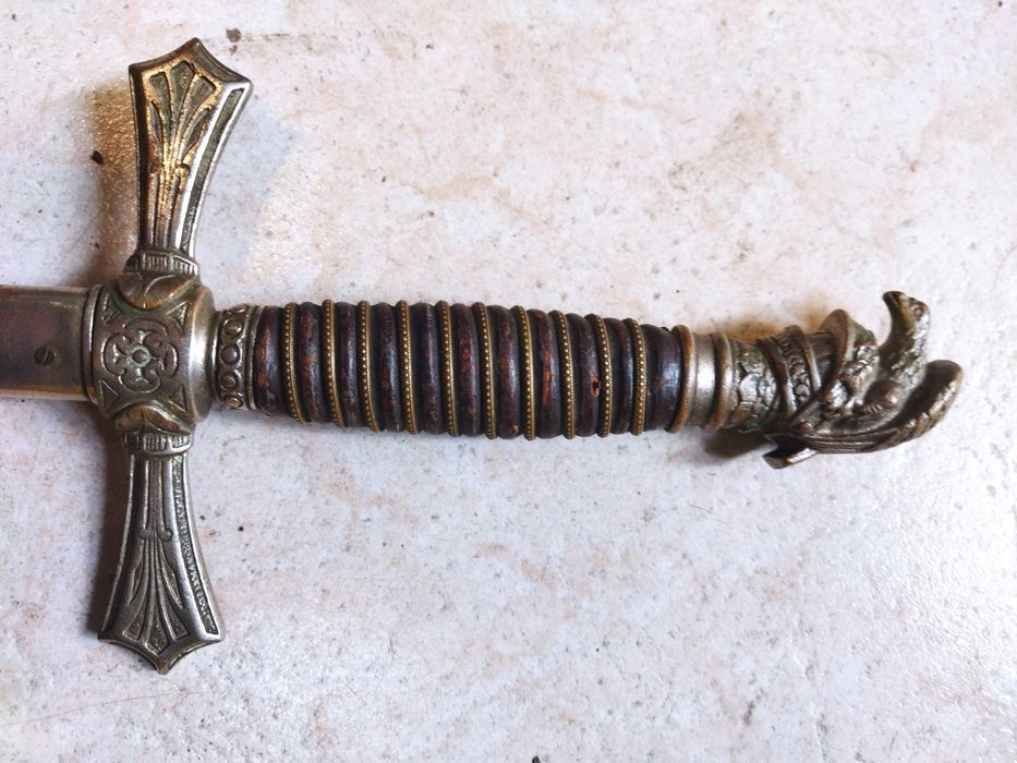 Масонски Церемониялен меч на Рицарите на Пития.