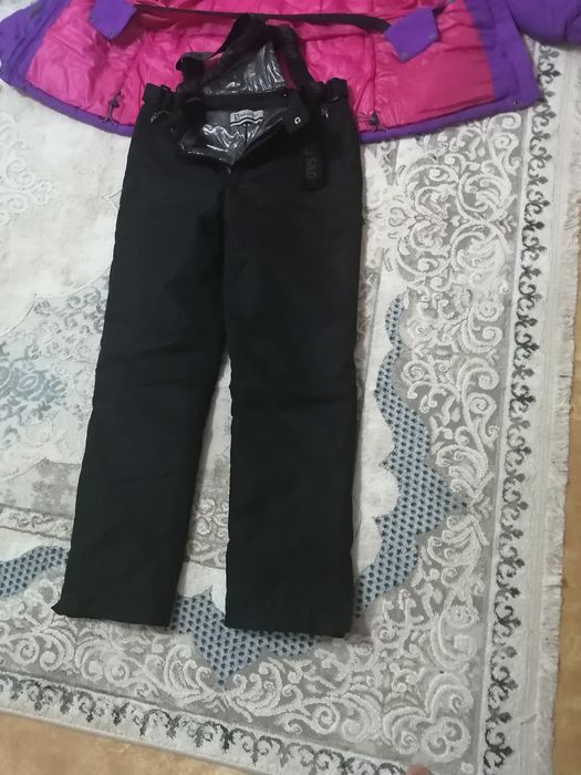 Продам женский лыжный костюм