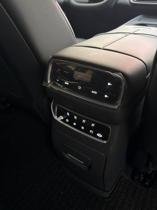 Donfeng 008 restayling