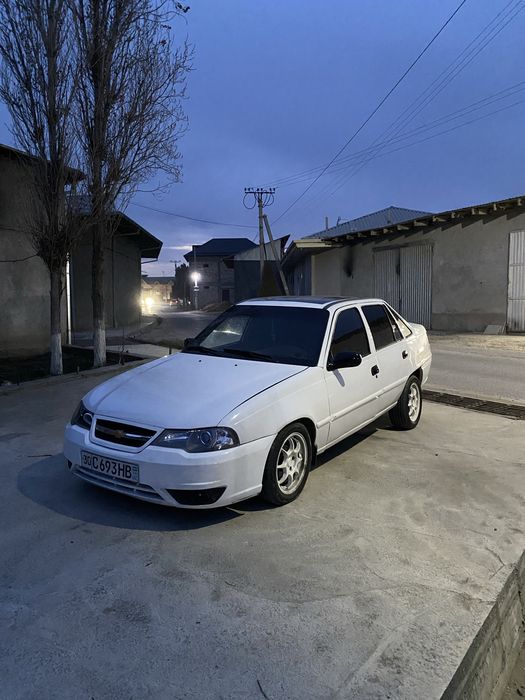 Срочни сотилади