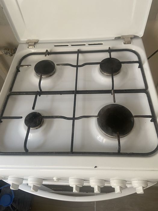 Газ плита Indesit