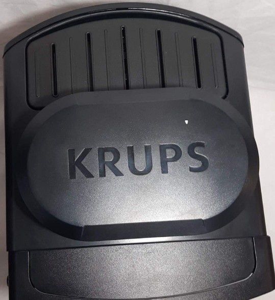 Кафе автомат KRUPS EA81