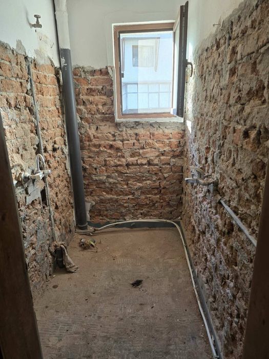 PG GROUP–Кърти,чисти и извозва!Демонтажни услуги на всякакъв терен.