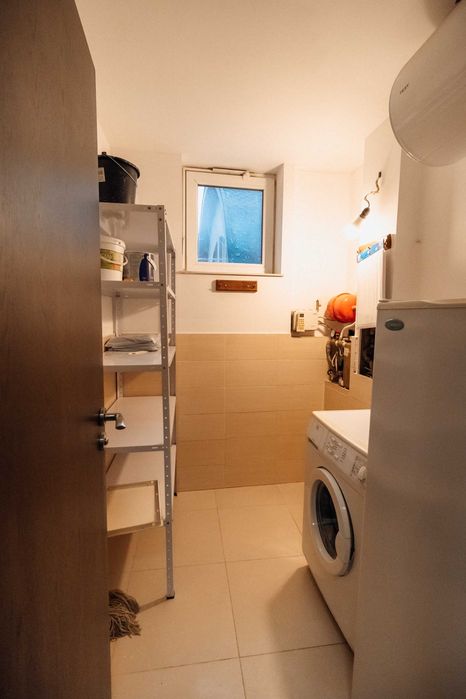 Дава се под наем Тристаен апартамент в София, Павлово - 150 кв.м за 1071 € - Снимка #12