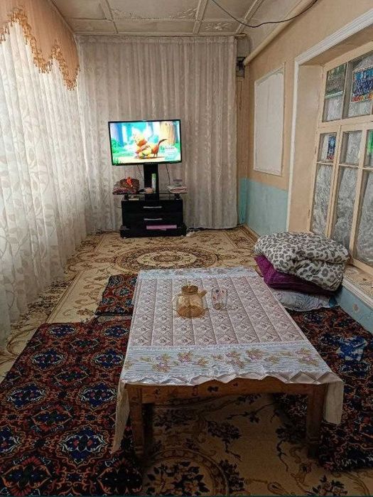 Срочно Продаю Дом На Янгиабаде Соток 2.3 В дол дороги