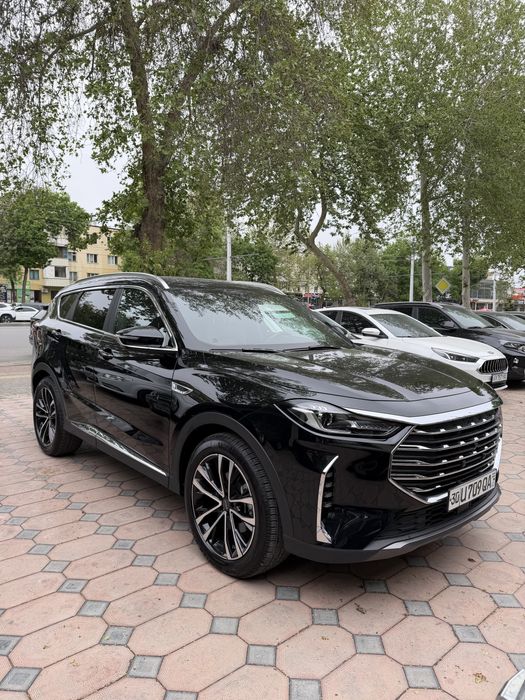 Jetour X70 Plus . Холати Зур