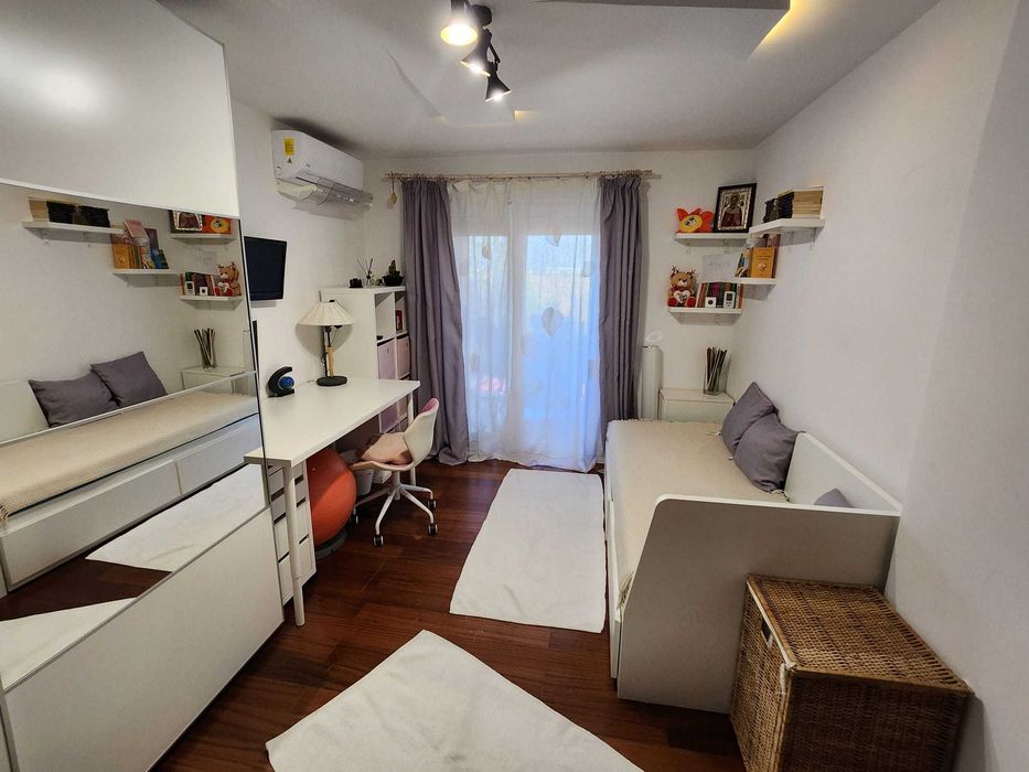 Vila P+1 tip Duplex 4 camere, curte si 4 locuri de parcare – Cosmopoli