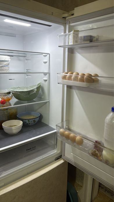 LG холодильник срочно продам