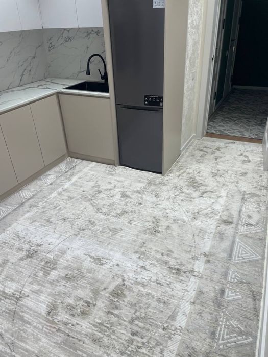 Премиум ковер в стиле хай-тек, режем под размер