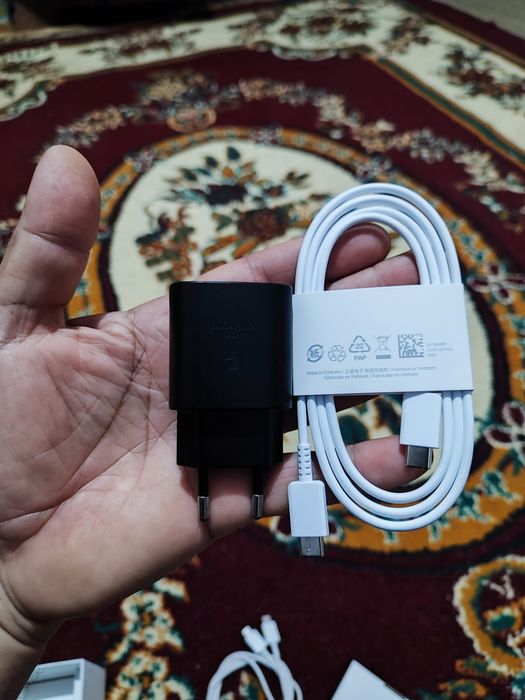 Samsung зарядник 25 v