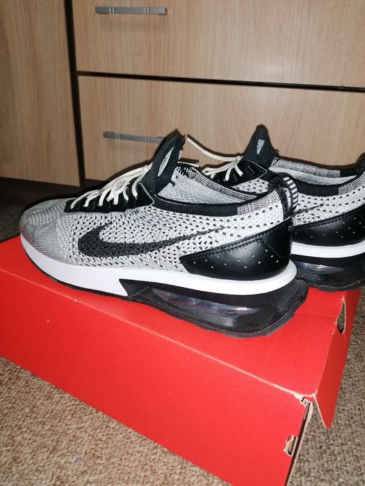 Уникален модел на Nike