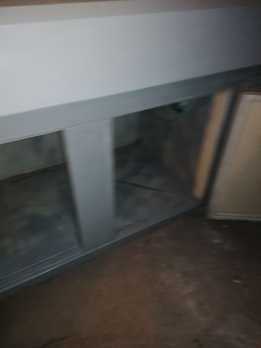 Хладилна витрина