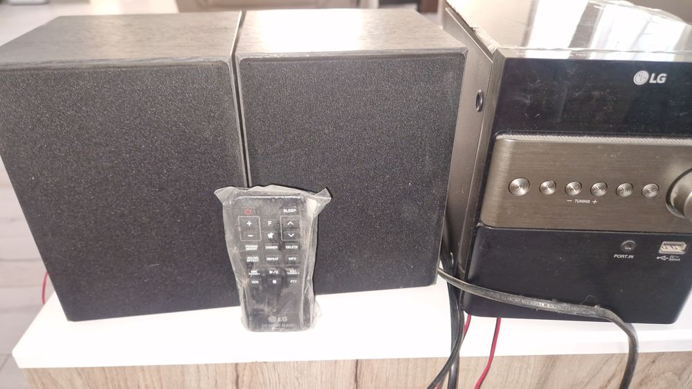 Sistem Audio LG cu boxe