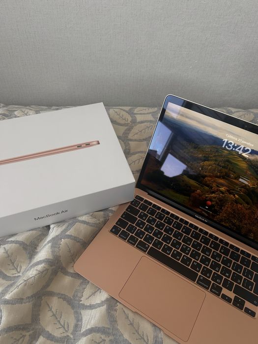 продам MacBook air m1