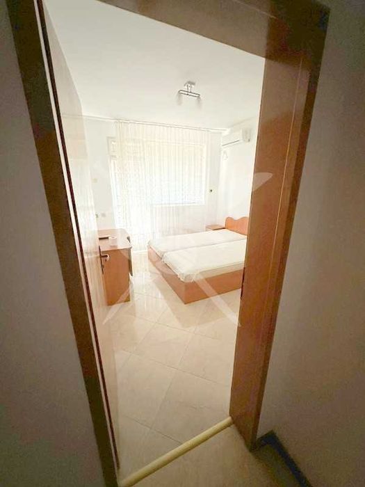 Продава се Многостаен апартамент в Поморие - 135 кв.м за 926 €/кв.м - Снимка #2