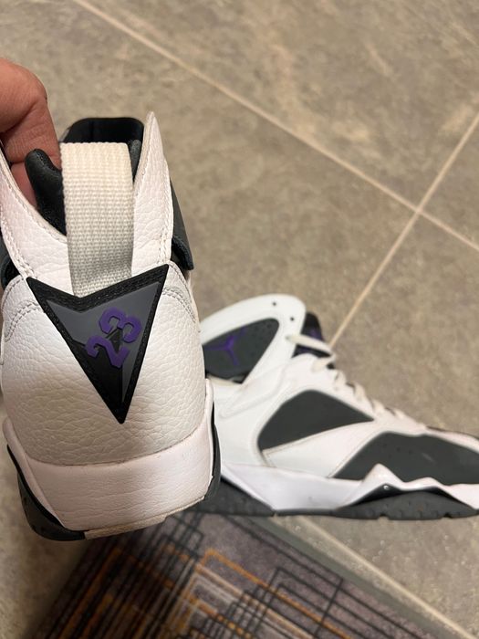 Продам кроссовки баскетбольные