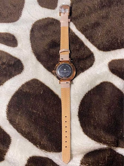 Ceas dama Annie Rosewood