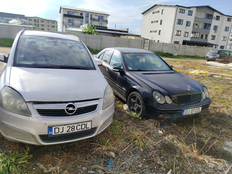 Vand Opel zafira b și Mercedes c200