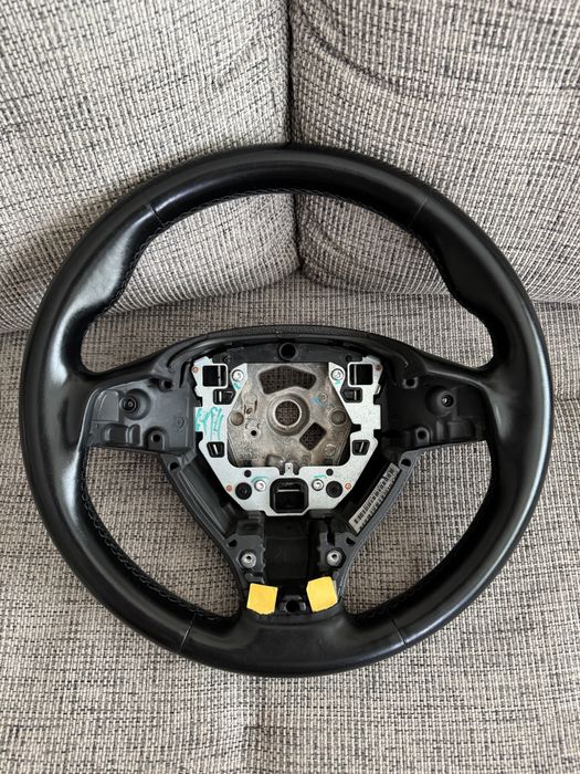 Bmw f10 волан на части