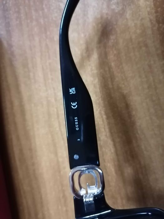 Оригинални очила Guess GU00105