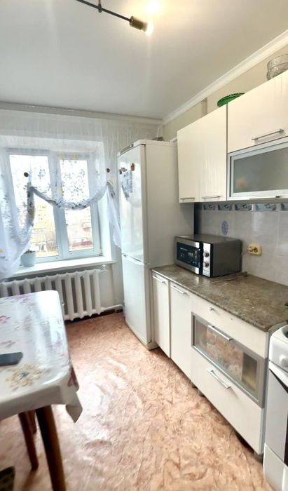 Продажа квартир! Уалиханова 204.