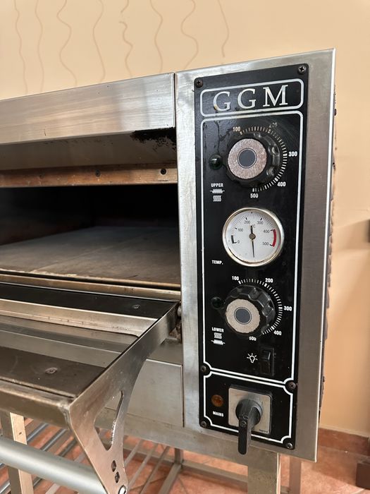 Професионална пица фурна GGM Gastro 5 kW / 600x600 / работеща