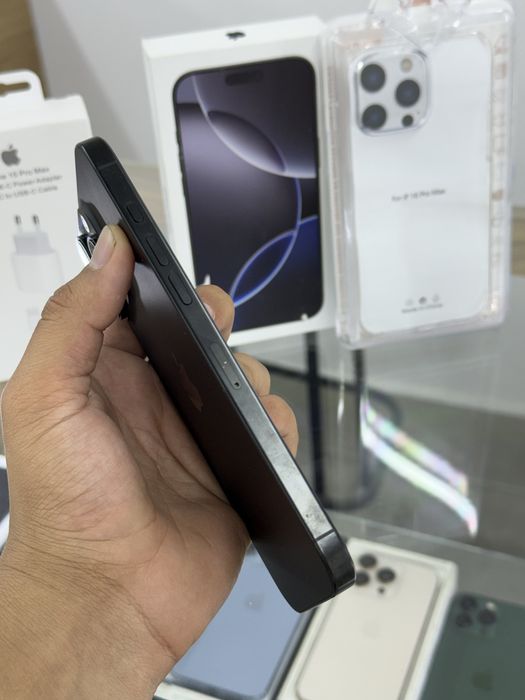 iphone 16 pro max в идеальном состояний