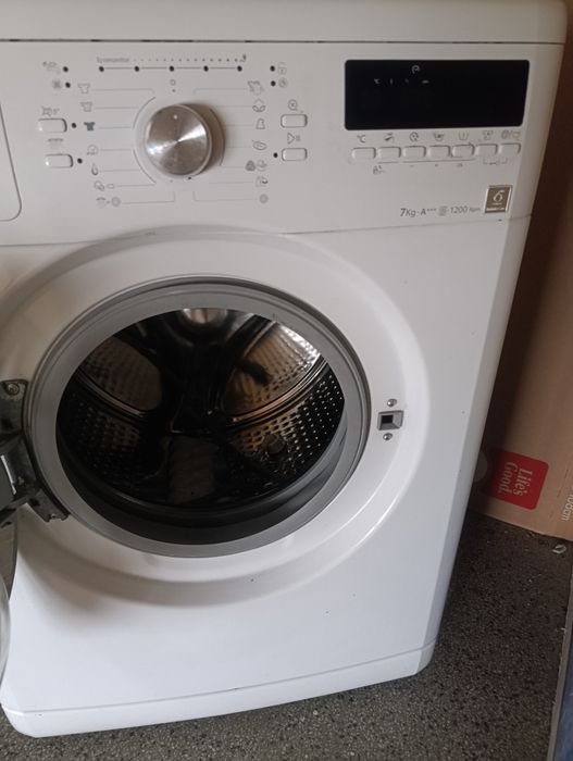 Пералня Whirlpool 7кг