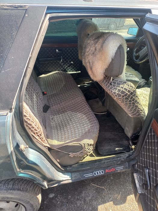 Продам ауди с3 .