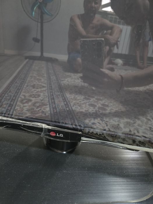 Телевизор LG на запчасти